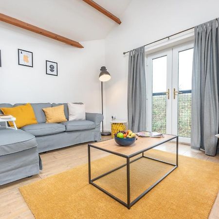 Stayright- 2 Bedroom House, Centrally Located & Close Walk To City Centre 카디프 외부 사진