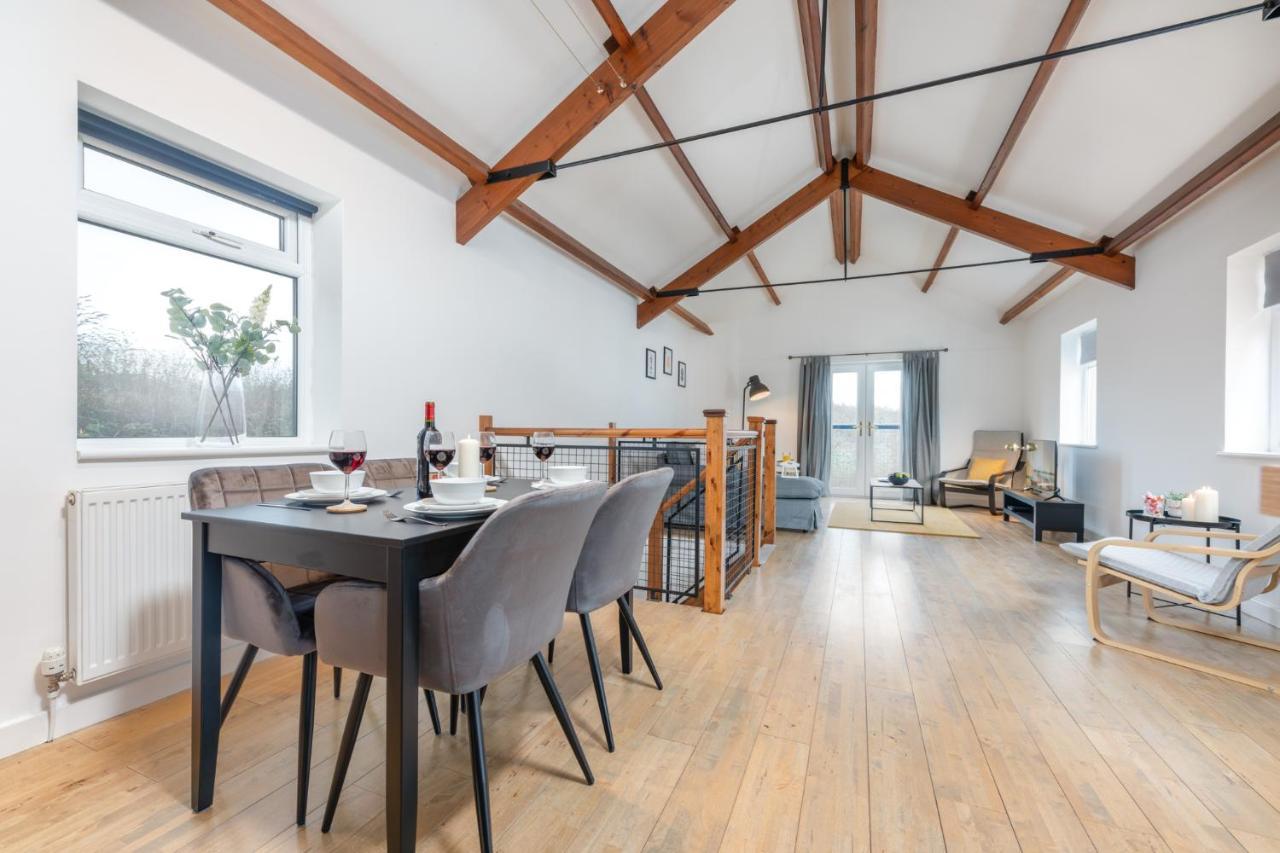 Stayright- 2 Bedroom House, Centrally Located & Close Walk To City Centre 카디프 외부 사진