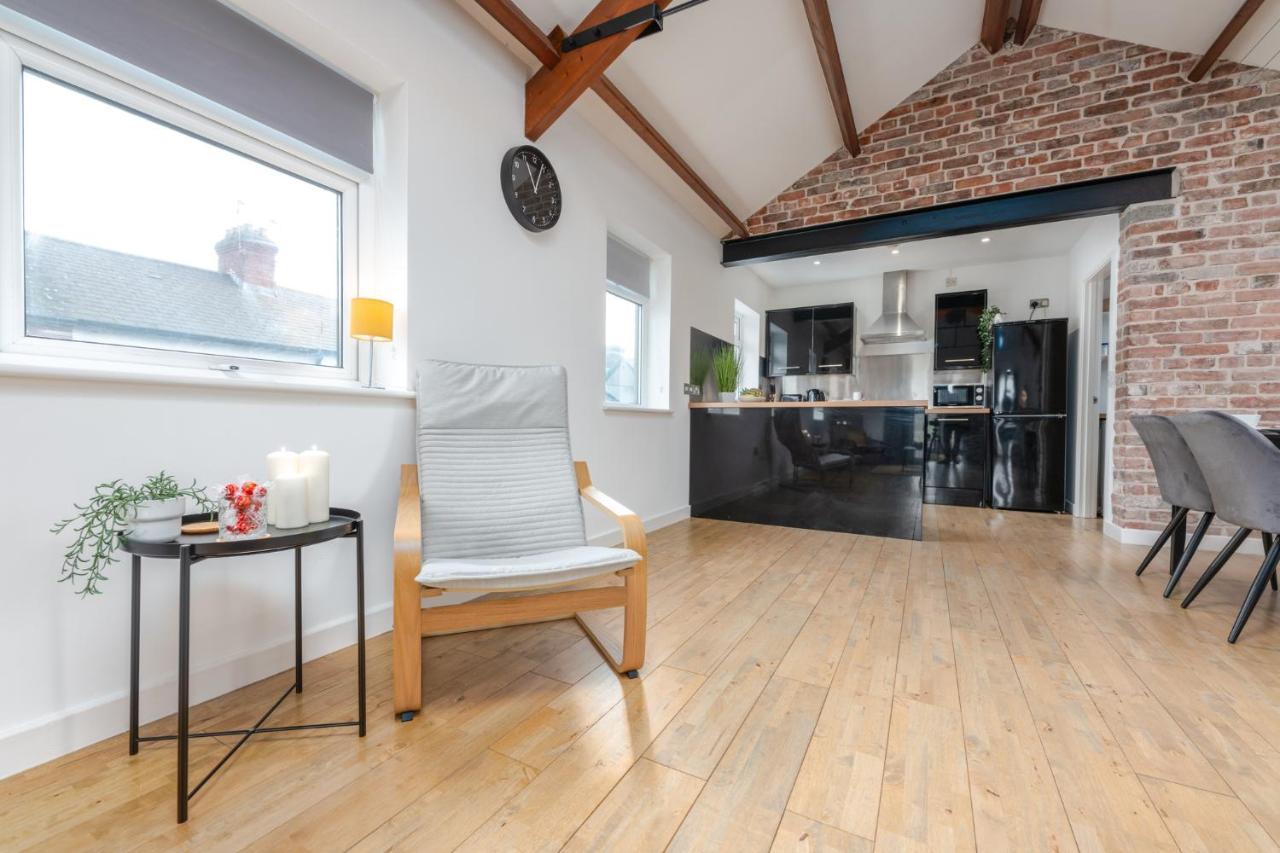Stayright- 2 Bedroom House, Centrally Located & Close Walk To City Centre 카디프 외부 사진