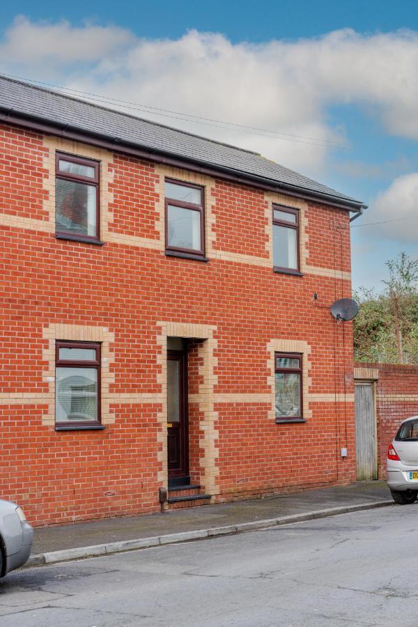 Stayright- 2 Bedroom House, Centrally Located & Close Walk To City Centre 카디프 외부 사진